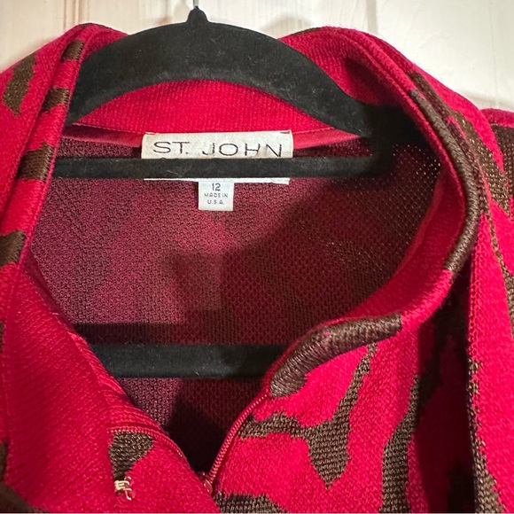 ST. JOHN Women’s 2Pcs Dress Knit Suit, Animal Print, Size 12, Jacket Skirt Set - Picture 6 of 9